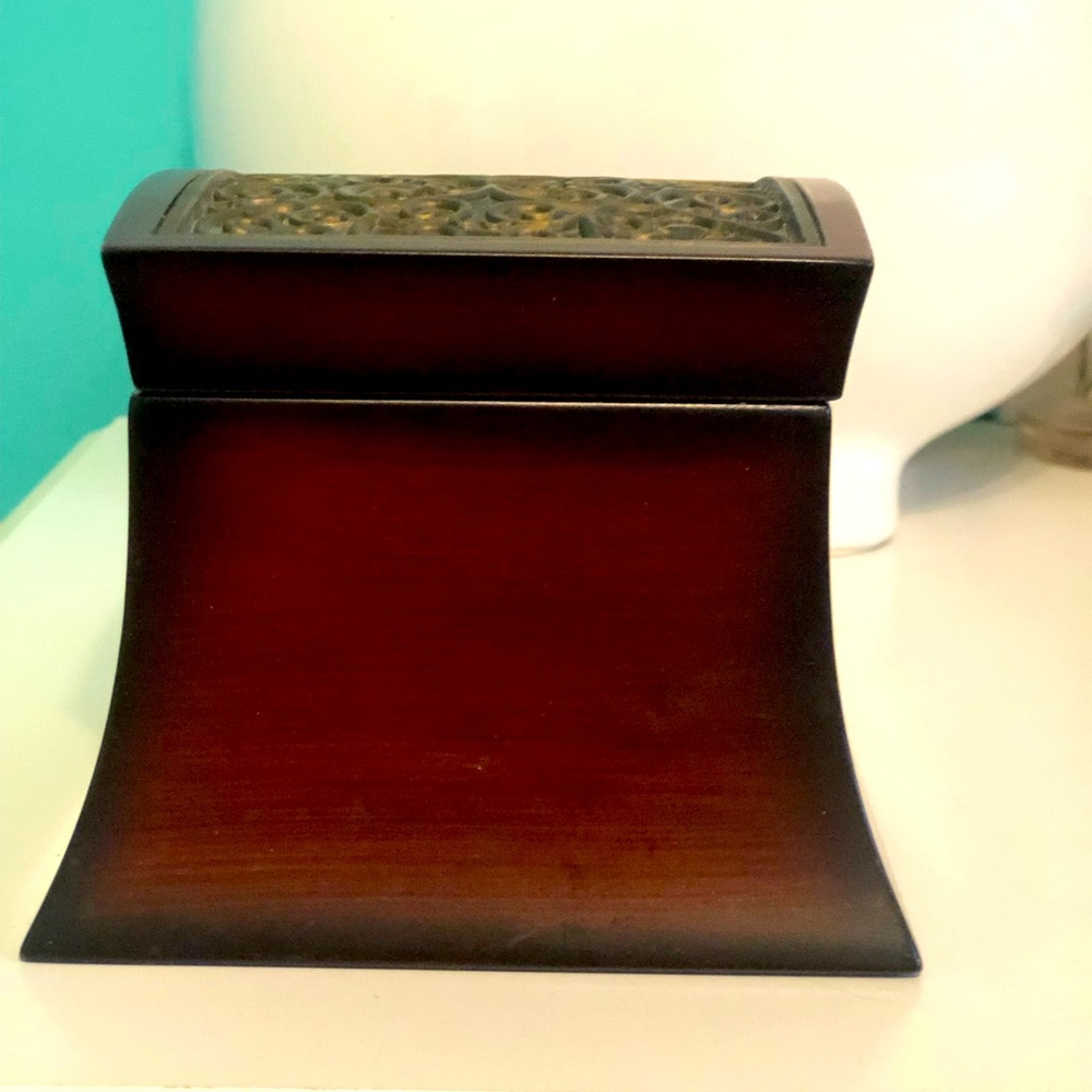 Bombay Company musical ring jewellery box